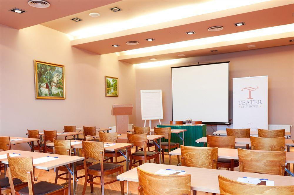 ריגה City Hotel Teater מראה חיצוני תמונה